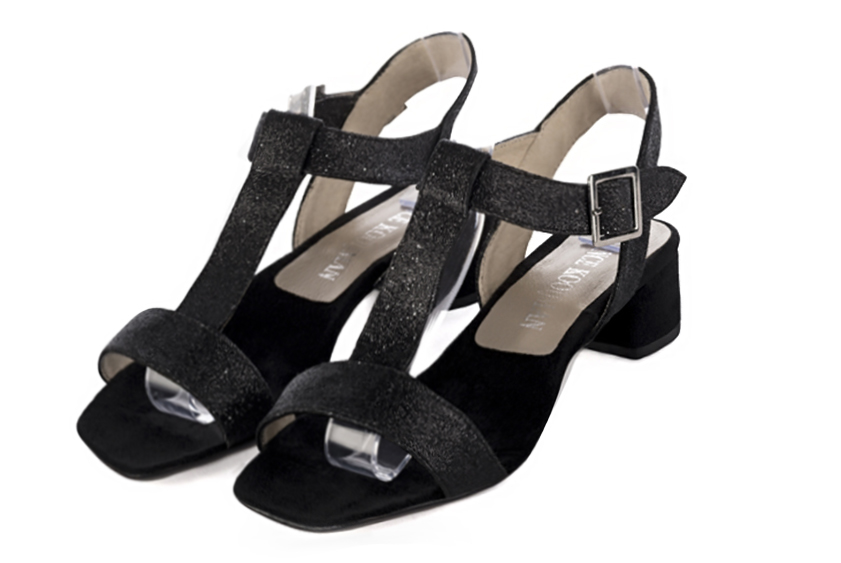 Gloss black women's fully open sandals, with an instep strap. Square toe. Low flare heels. Front view - Florence KOOIJMAN